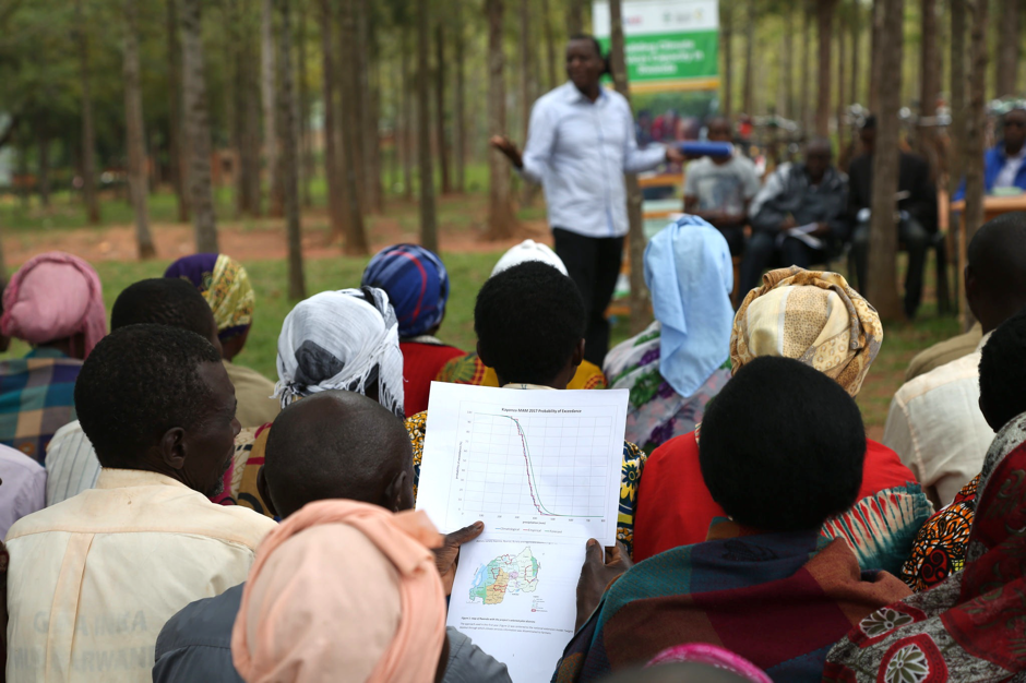 Discussing new types of climate information with farmers